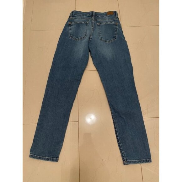 Judy Blue Womens Distressed Denim Jeans Size 26 Medium Wash - Picture 2 of 15